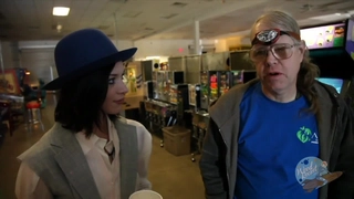 Masha Johanssons第一次用手指和手淫探索她的身体