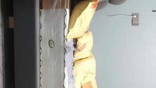 少女哥伦比亚女孩在面部操后被精液覆盖