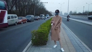 巴西继女被操屁股并吞下精液