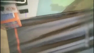 Brooke Wylde和Noelle Easton的大胸部和多汁的屁股在群交场景中