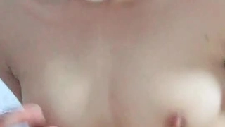 日美韩3区去少妇家里操她，粗剪版