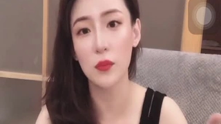 热辣的口交和激烈的阴道性交作为补偿